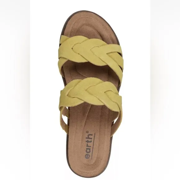NEW IN BOX! Earth Woman's Desty Round Toe Woven Casual Slip-on Blue Sandals Sz 7