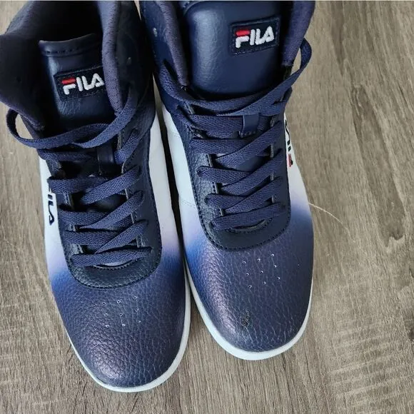 NEW MEN'S FILA ATHLETIC SHOES BLUE/WHITE COLOR SIZE 7