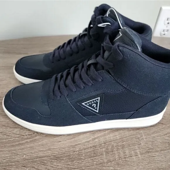 NEW MEN'S GUESS BLUE COLOR  ATHLETIC SHOES 9,5 SIZE