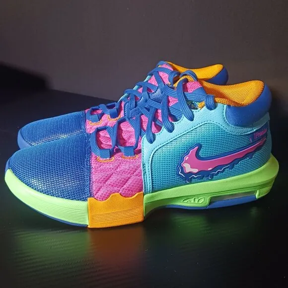 NEW Nike LeBron Witness 8/VIII IPS‎ Sneakers Multicolored Size 11