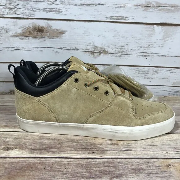 NEW The Hundreds Skateboarding Suede lace Up Shoes Mens Size 12 Athletic Beige