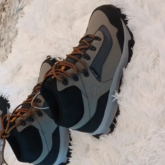 NEW Timberland Men’s Lincoln Peak Waterproof Leather Mid Hiker Winter Boot SZ 10