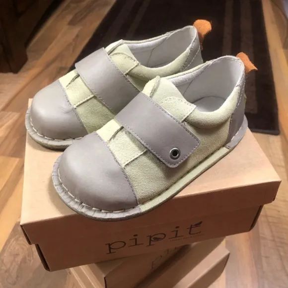NIB! Pipit Suede Jack Oxford Shoes