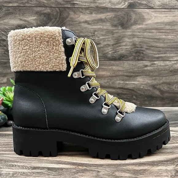 NIB Steve Madden Aniko Faux Fur Lace Up Faux Leather Winter Combat Boots