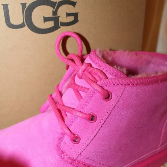 NIB UGG WOMEN NEUMEL TAFFY PINK SUEDE SHEARLING LINED LACE UP ANKLE WINTER BOOTS