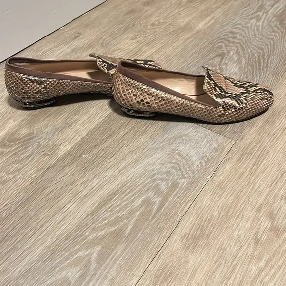 NICHOLAS KIRKWOOD Women's Snakeskin Round-Toe Loafers / Flats, Size 36.5