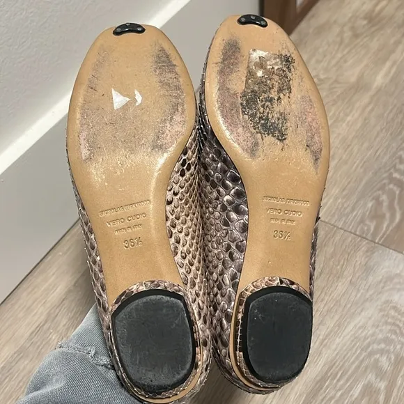 NICHOLAS KIRKWOOD Women's Snakeskin Round-Toe Loafers / Flats, Size 36.5