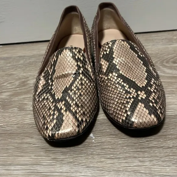 NICHOLAS KIRKWOOD Women's Snakeskin Round-Toe Loafers / Flats, Size 36.5