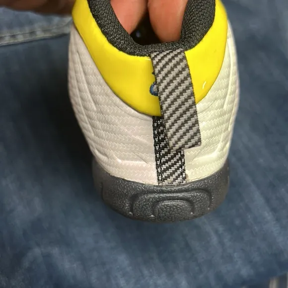 Nike 9C kid’s sneakers