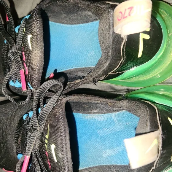Nike Air 270 Tennis Shoes US 7 Youth