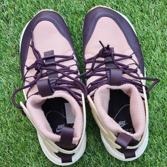 NIKE AIR FOOTSCAPE - Womens Athletic Shoes - SIZE 9