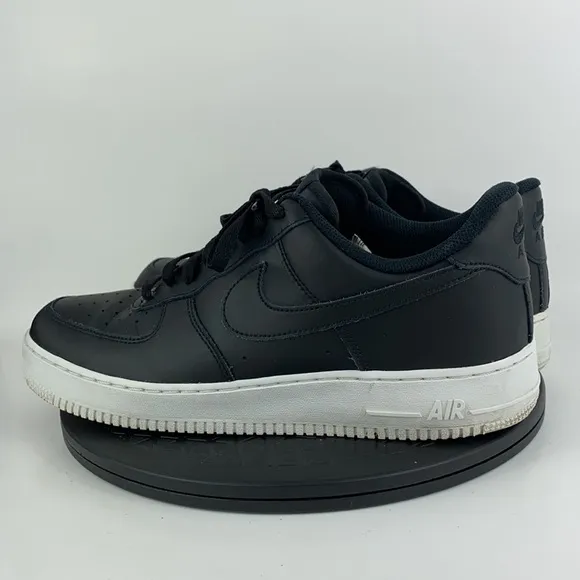 Nike Air Force 1 '07 Low Black/White Athletic Shoes AA4083-015 Men's Size 11.5