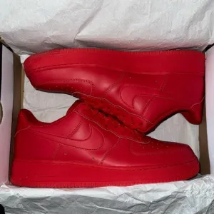 Nike Air Force 1 Low Triple Red. Sz.13M. Original box.