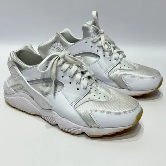 Nike Air Huarache Sneakers Shoes Triple White Gum Soles DR9883-100 Men’s Size 10