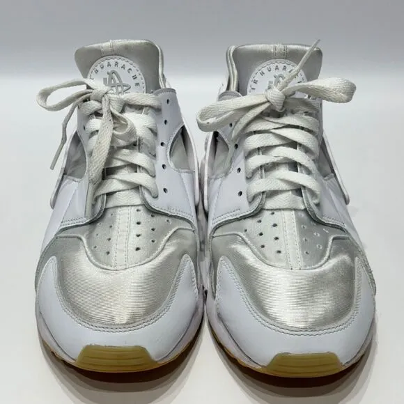Nike Air Huarache Sneakers Shoes Triple White Gum Soles DR9883-100 Men’s Size 10
