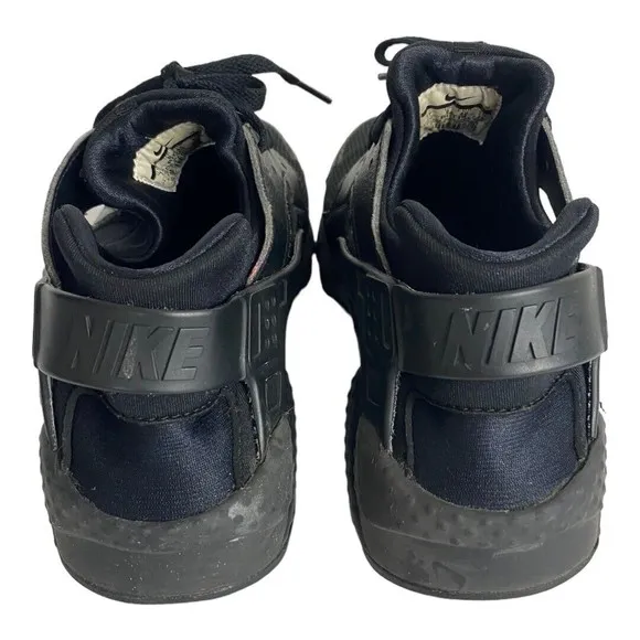 Nike Air Huarache Triple Black Athletic Shoes 654275-016 Youth Size US 7Y