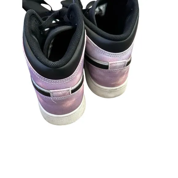 Nike Air Jordan 1 Black &amp; White Mid Lace Up Athletic Sneaker Shoes Size 6.5