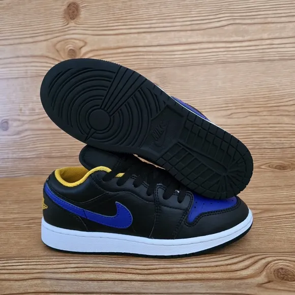 Nike Air Jordan 1 Low 'lakers'