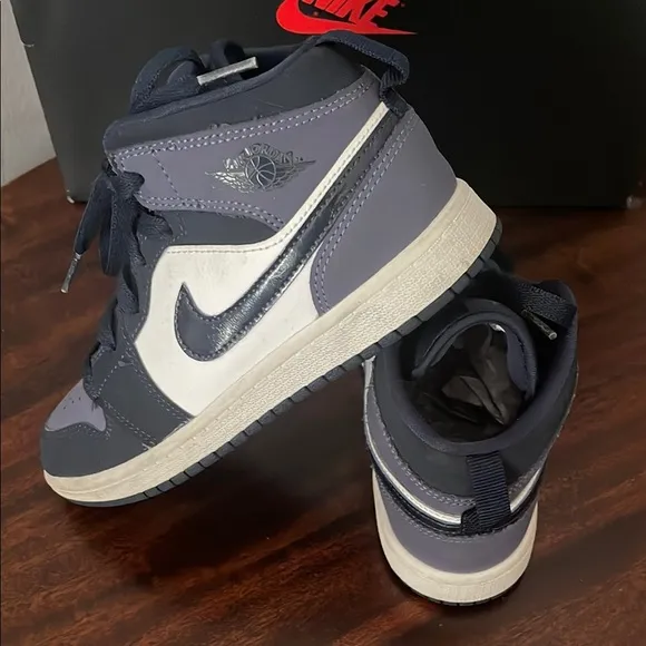 Nike Air Jordan 1 Mid Big Kids Blue and purple Sneakers