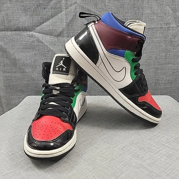 Nike Air Jordan 1 Mid SE Womens SZ 6.5 Red Athletic Shoes Sneakers DB5454-001