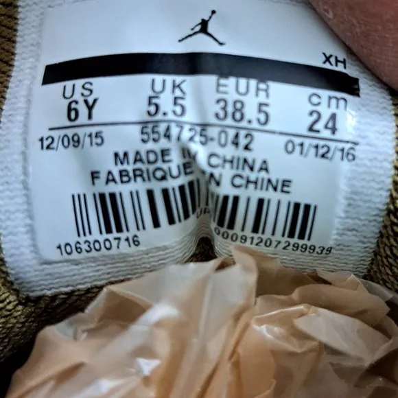 Nike Air Jordan Retro 1 Mid Shoes Sneakers GS Black Gold Youth Size 6