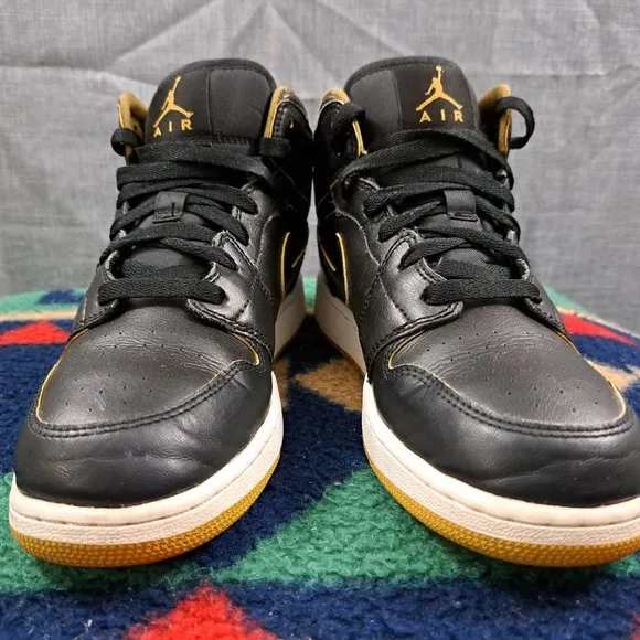 Nike Air Jordan Retro 1 Mid Shoes Sneakers GS Black Gold Youth Size 6