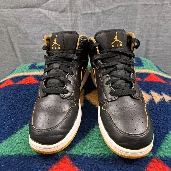 Nike Air Jordan Retro 1 Mid Shoes Sneakers GS Black Gold Youth Size 6