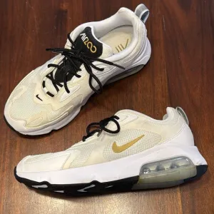 Nike Air Max 200 White Athletic Shoes Women’s US 8.5