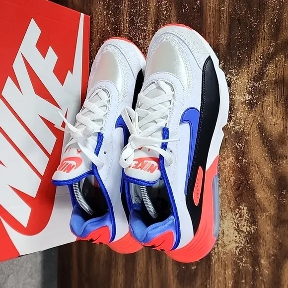 Nike Air Max 2090 EOI GS Size 7Y Athletic Shoes White/Black/Blue Suede Upper