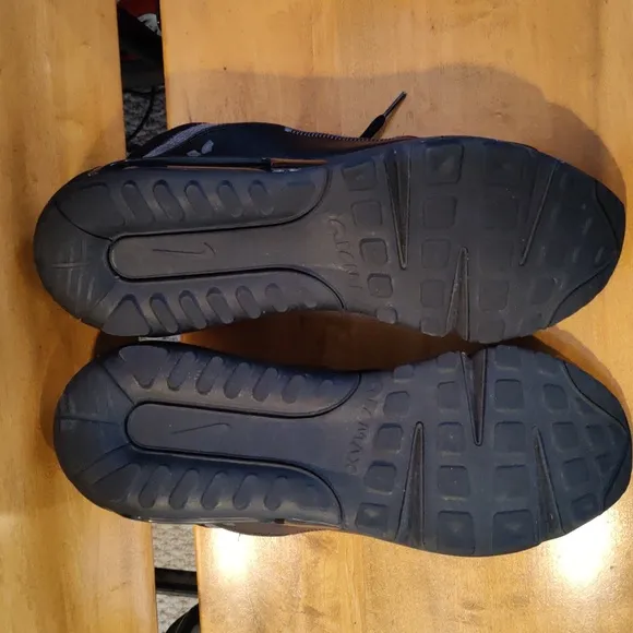 Nike Air Max 2090 running shoes black and gray size 14  BV9977-001