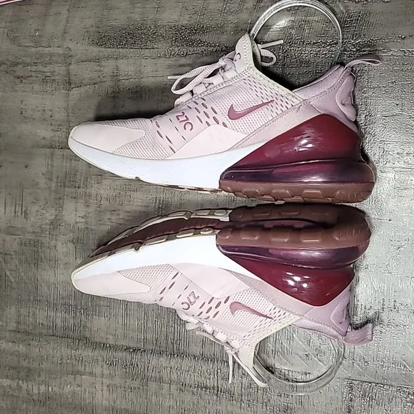 Nike Air Max 270 Barely Rose Sneakers Shoes 7 Women's