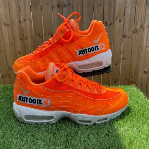 Nike Air Max 95 Just Do It  AV6246-800 Men's Size 12 Athletic Running Shoes