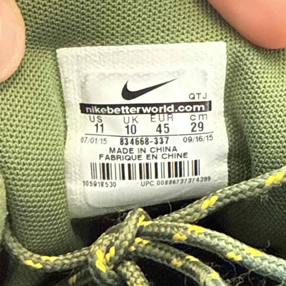 Nike Air Max 95 x Stussy Olive Green