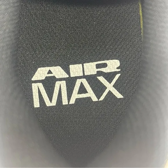 🔥🔥🔥Nike Air Max Alpha Trainer 6 Black White Size: 10.5🔥🔥🔥