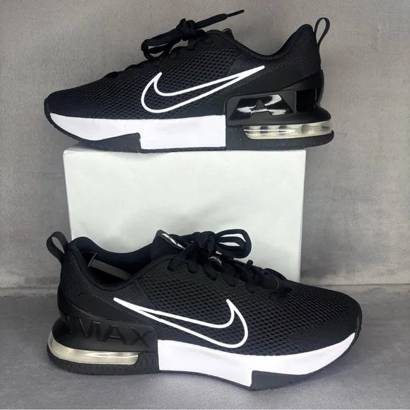 🔥🔥🔥Nike Air Max Alpha Trainer 6 Black White Size: 10.5🔥🔥🔥