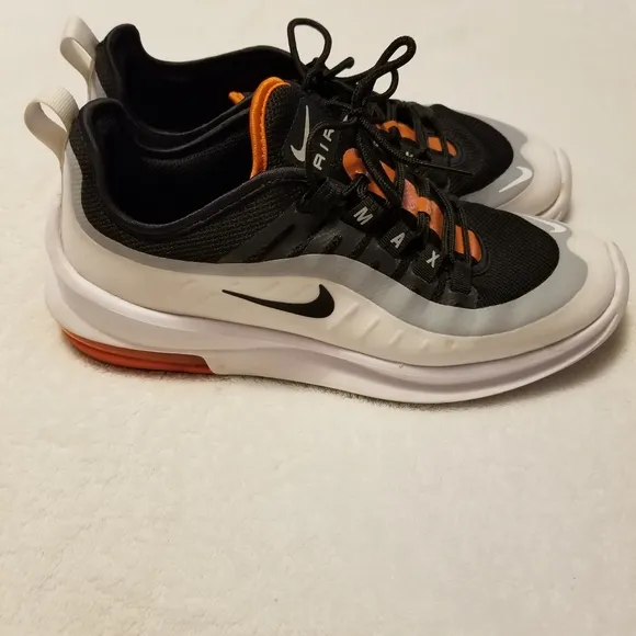 Nike Air Max Axis Mens White/Black/Gray/Magma Orange Athletic Shoes Size 8