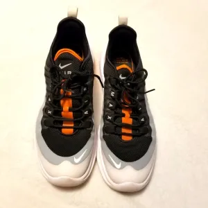Nike Air Max Axis Mens White/Black/Gray/Magma Orange Athletic Shoes Size 8