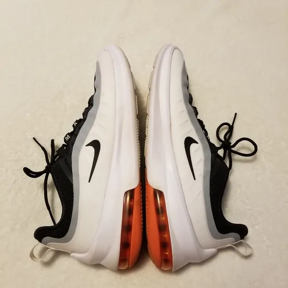 Nike Air Max Axis Mens White/Black/Gray/Magma Orange Athletic Shoes Size 8