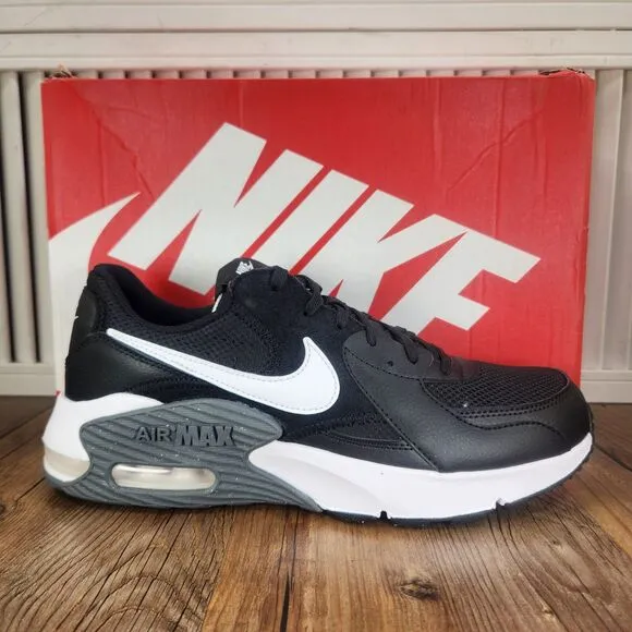Nike Air Max Excee Mens Sz 10 Black White Athletic Sneakers Shoes CD4165-001