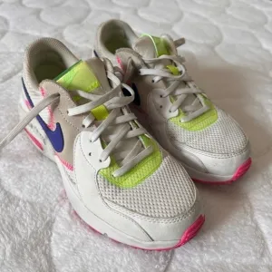 Nike Air Max Excee White Pink Green Women's Sneakers Sz 6.5Womens/5Youth