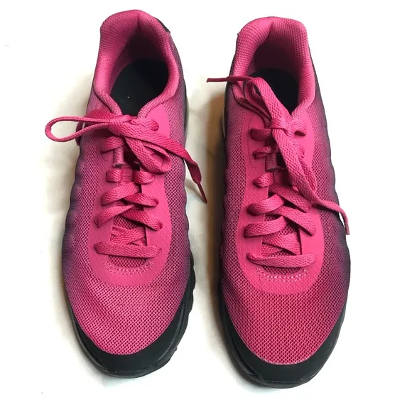 Nike Air Max Invigor GS black, pink flash running shoes