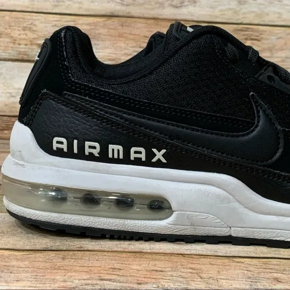 Nike Air Max LTD Athletic Shoes