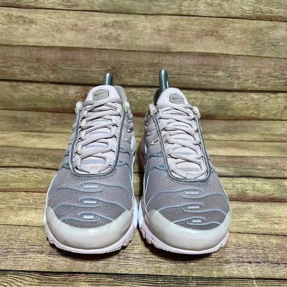 Nike Air Max Plus Athletic Shoes