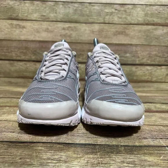 Nike Air Max Plus Athletic Shoes