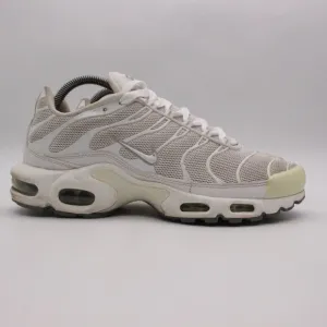 Nike Air Max Plus Men's 8.5 Sneakers Shoes Triple White Athletic 604133-139