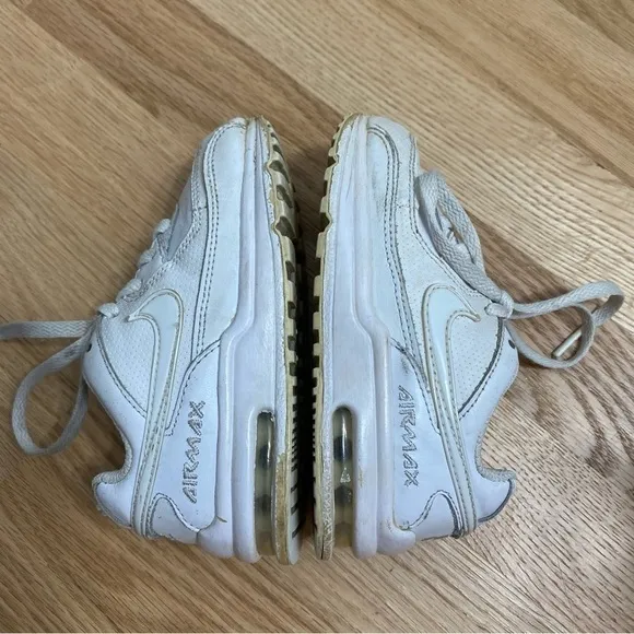 Nike Air Max White Sneakers Shoes Sz 8 White Toddler Kids