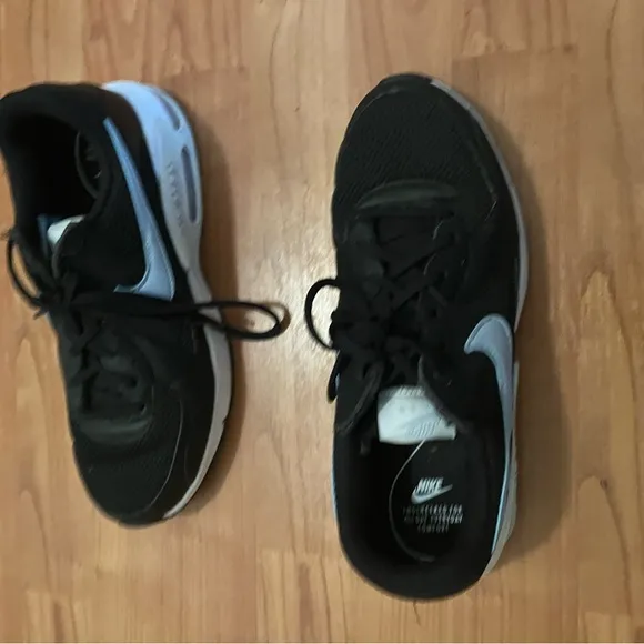 Nike Air Max Women's Shoes Size 9 Athletic Sneakers Black &amp; Blue Swooshes