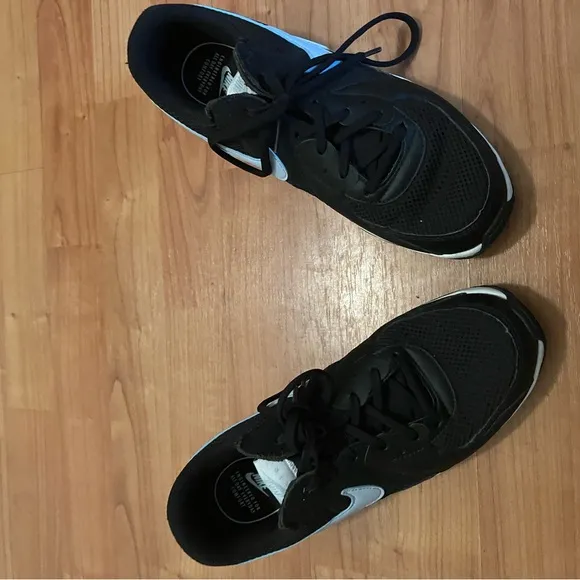 Nike Air Max Women's Shoes Size 9 Athletic Sneakers Black &amp; Blue Swooshes