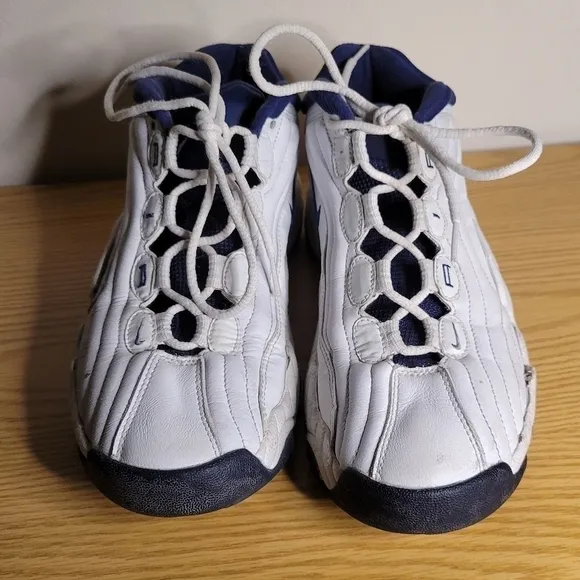 NIKE AIR Men's 1999 Basketball Athletic Shoes - Size (10) - Worn