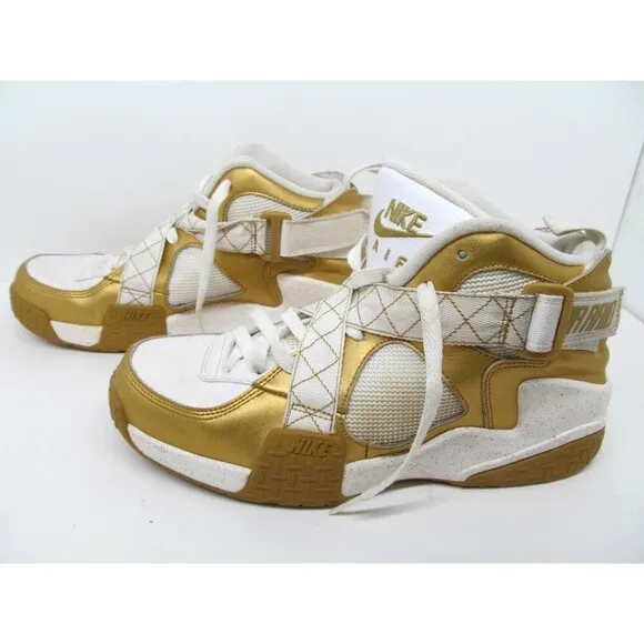 Nike Air Raid 642330-007 Mens Metallic Gold Basketball Sneakers US 8.5 EUR 42